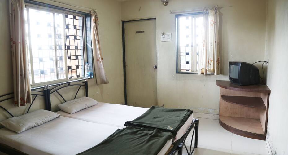 Hotel Nathkrupa Lodge, Ahmednagar 3